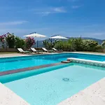 Vila Casal Parro 6, Emma