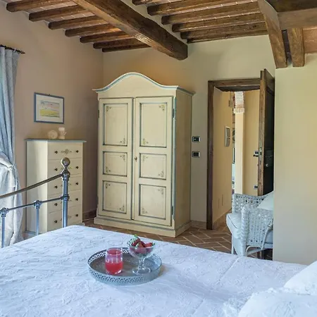 Villa Casal Parro 6, Emma Perugia