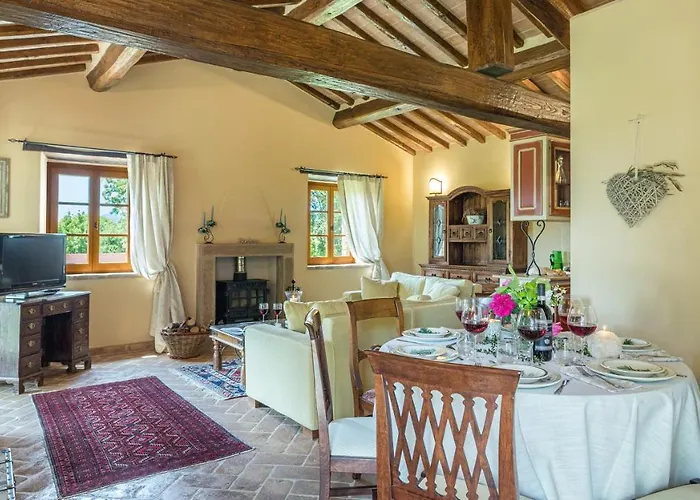 Villa Casal Parro 6, Emma Perúgia