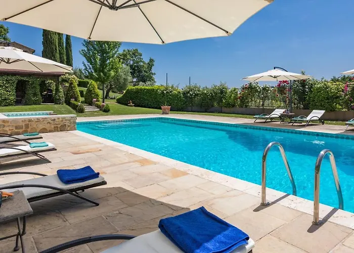 Villa Casal Parro 6, Emma