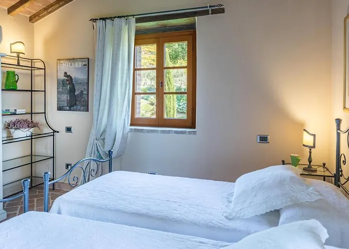 Villa Casal Parro 6, Emma *